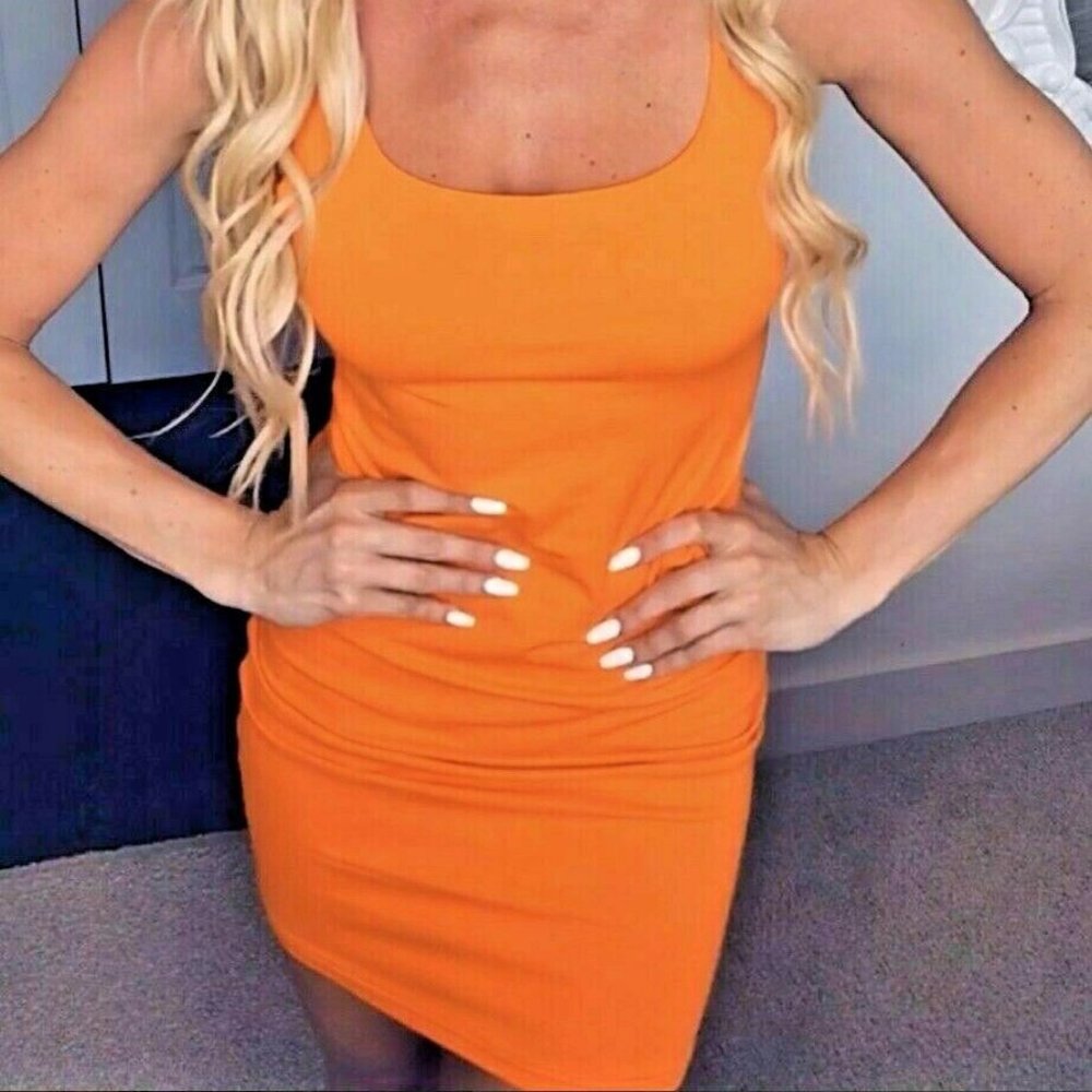 Neon Orange Sleeveless Club Wear Dress - Stand Out in Style! 🧡💃